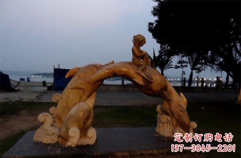 聊城西方儿童骑海豚石雕