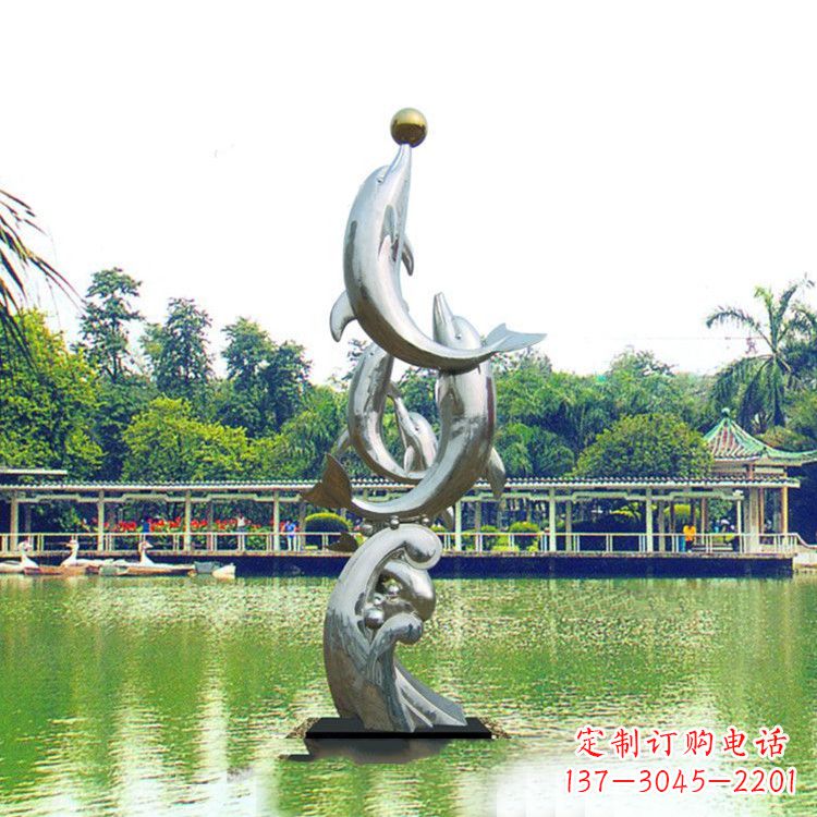 聊城戏球不锈钢海豚雕塑-园林水景动物景观