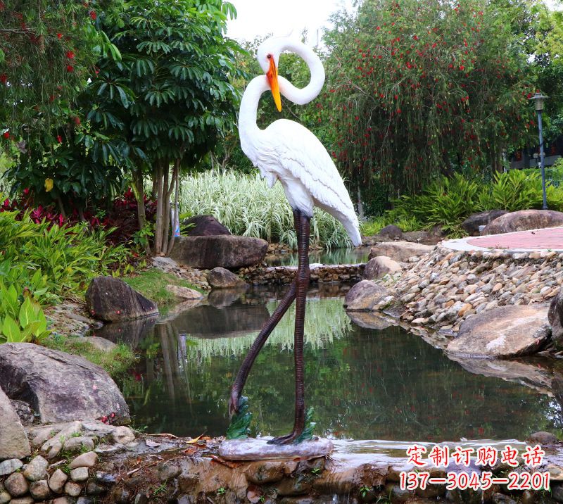 聊城仙鹤雕塑摆件