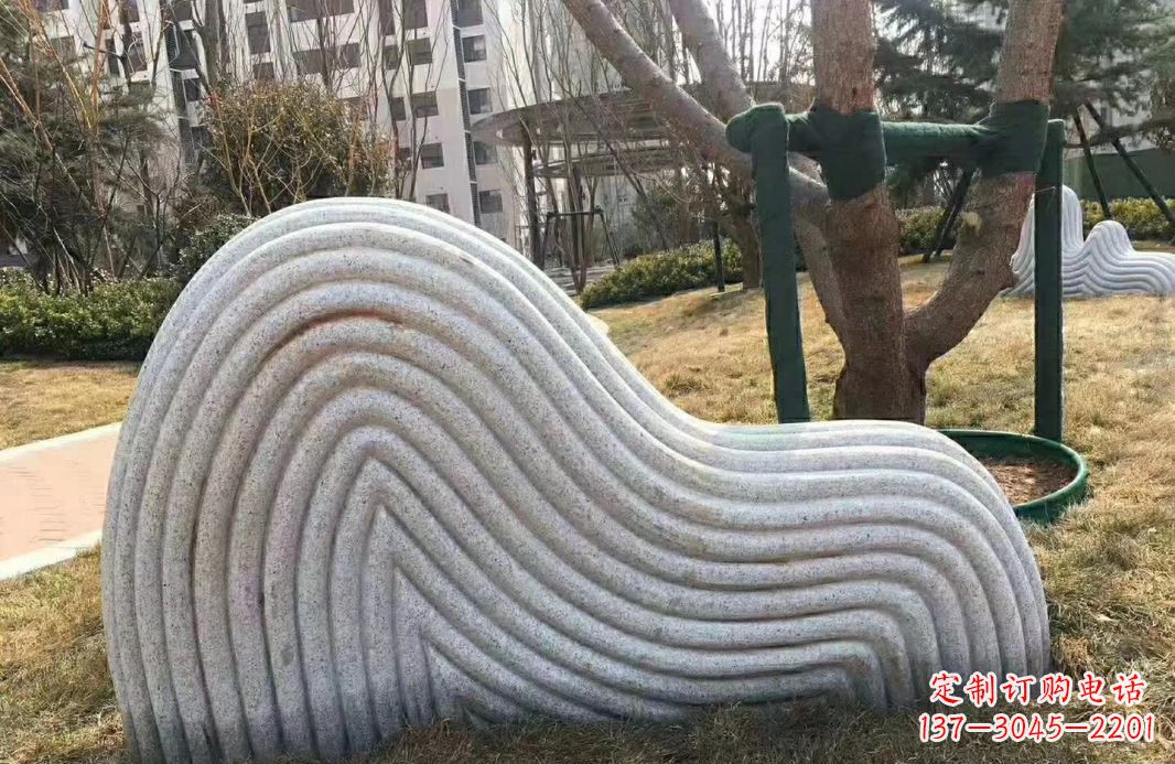 聊城小区大理石纹理假山雕塑