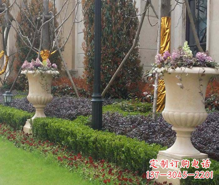 聊城小区景观汉白玉花盆石雕
