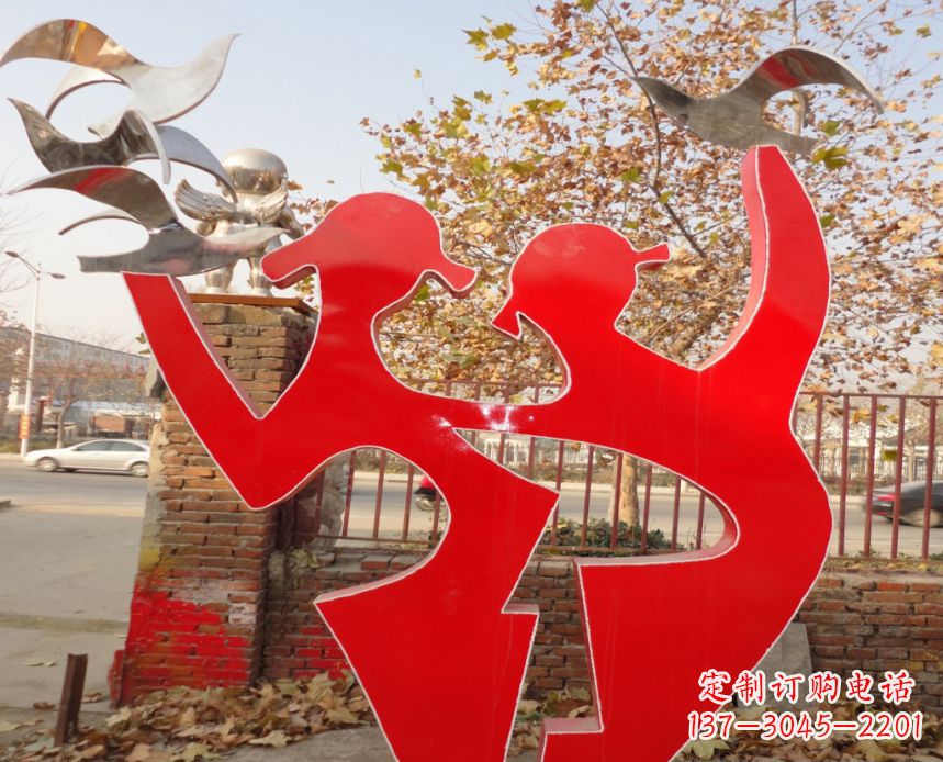 聊城校园不锈钢剪影人物和和平鸽雕塑