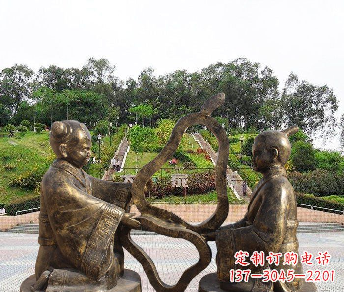 聊城校园抽象孔融让梨铜雕