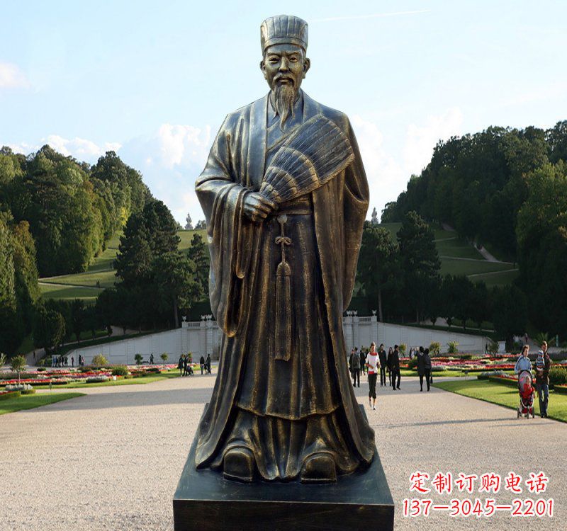 聊城校园古代名人诸葛亮铜雕