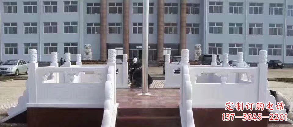 聊城校园汉白玉升旗台石雕