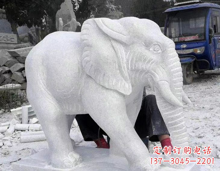 聊城写实大象石雕
