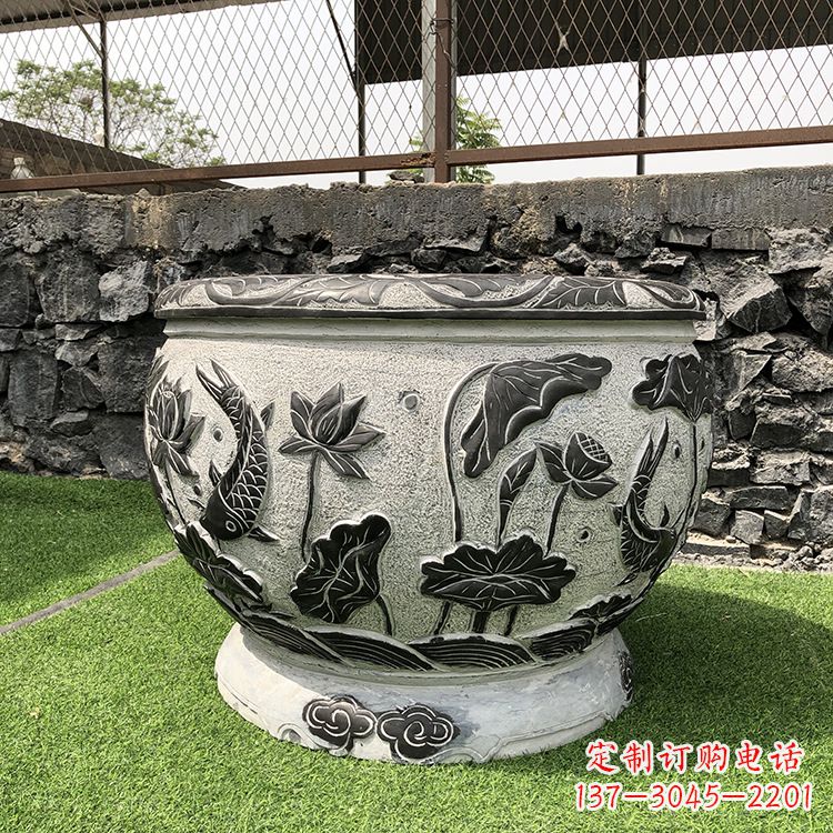 聊城鱼纹水缸石雕