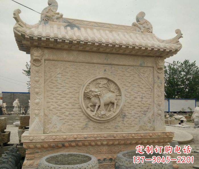 聊城园林景观晚霞红石雕影壁