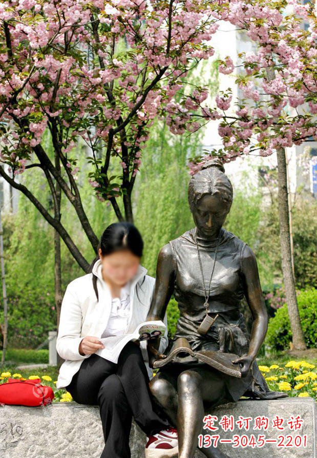 聊城园林看书的女人人物景观铜雕