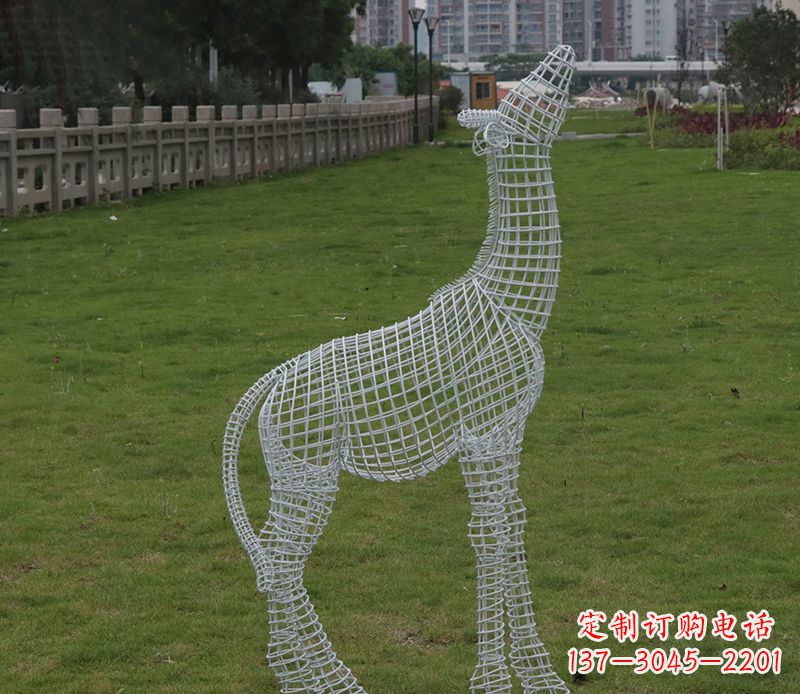 聊城园林镂空仰头麋鹿不锈钢雕塑