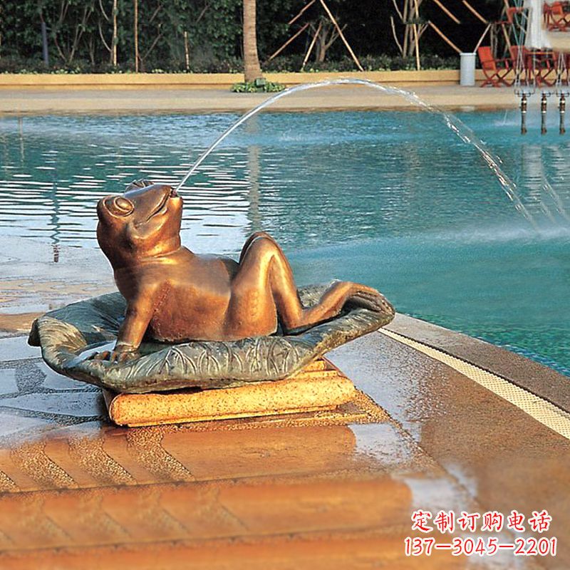 聊城园林水景池塘游泳馆喷水青蛙铜雕塑