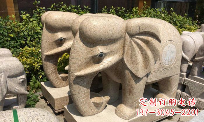 聊城招财进宝砂岩大象石雕