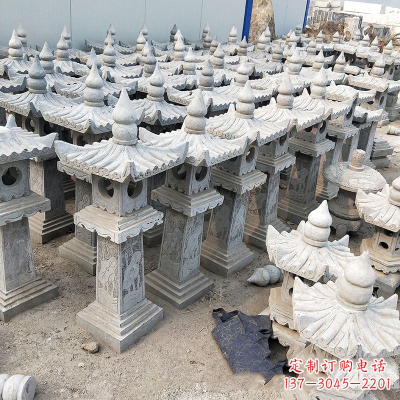 聊城中式青石灯笼雕塑