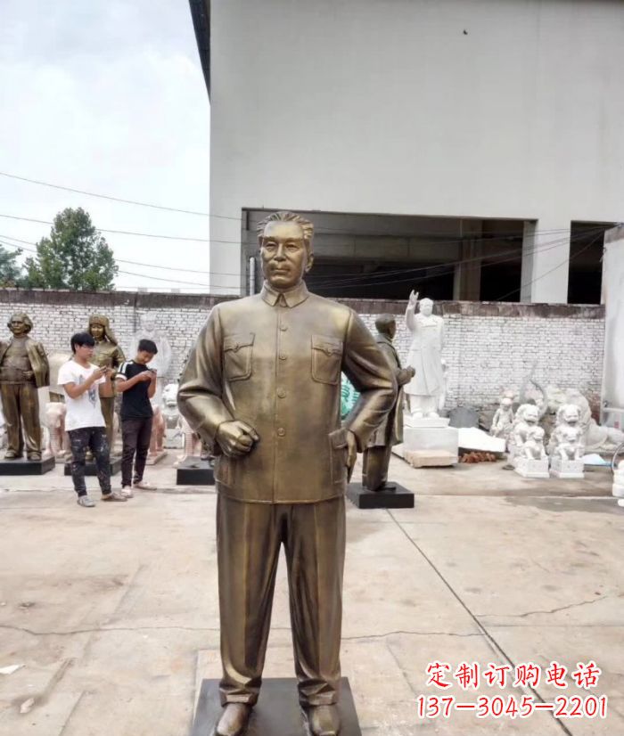 聊城周恩来铜雕 (3)