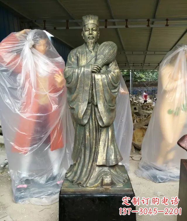 聊城诸葛亮古代人物铜雕