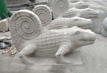 聊城园林水池水景鳄鱼砂岩喷水雕塑