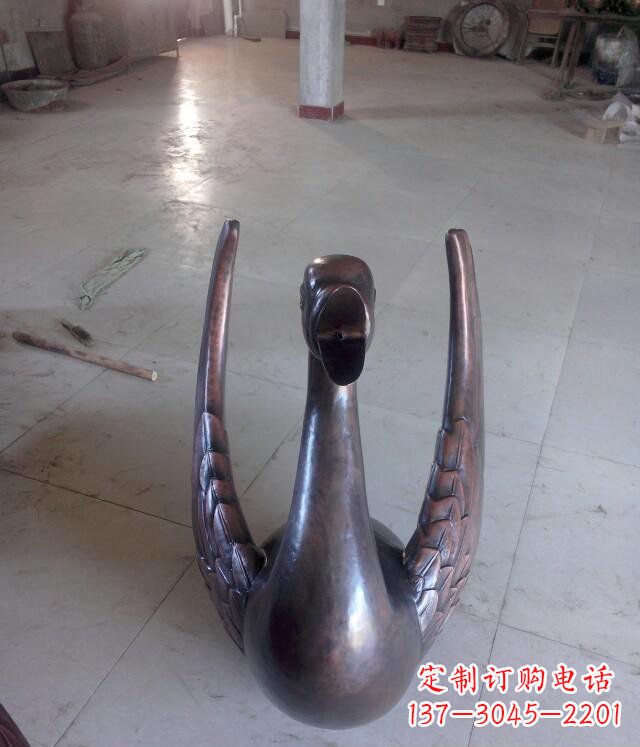 聊城铸铜天鹅公园动物铜雕