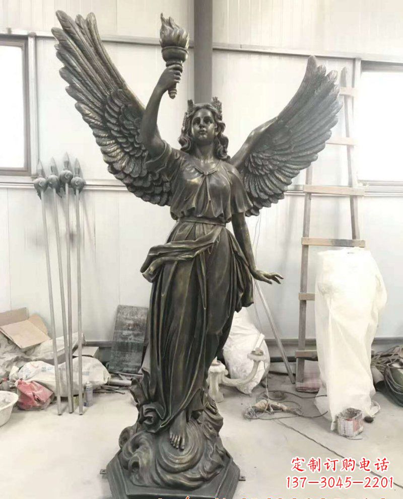 聊城自由女神像铜雕